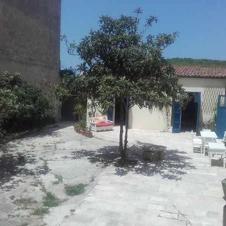 Il Cortile Della Monaca Bed & Breakfast Brindisi Exterior photo